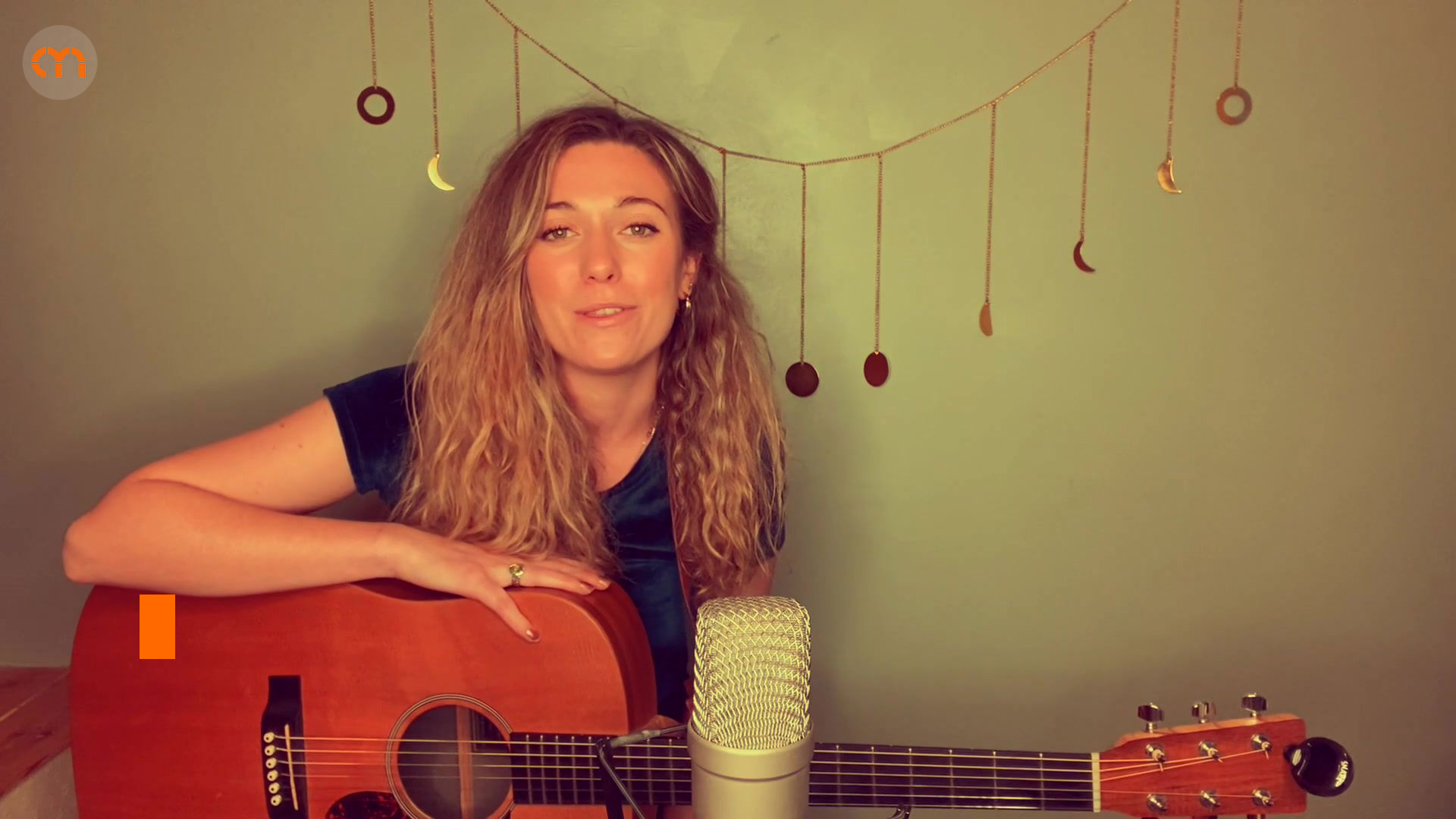 Kelly Barnes Solo Singer Guitarist London Alive Network
